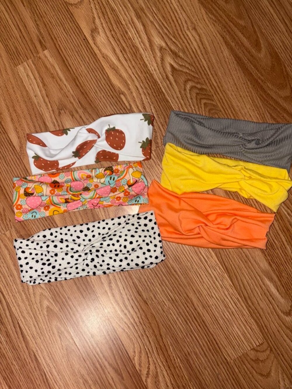 Lot of 6 headbands